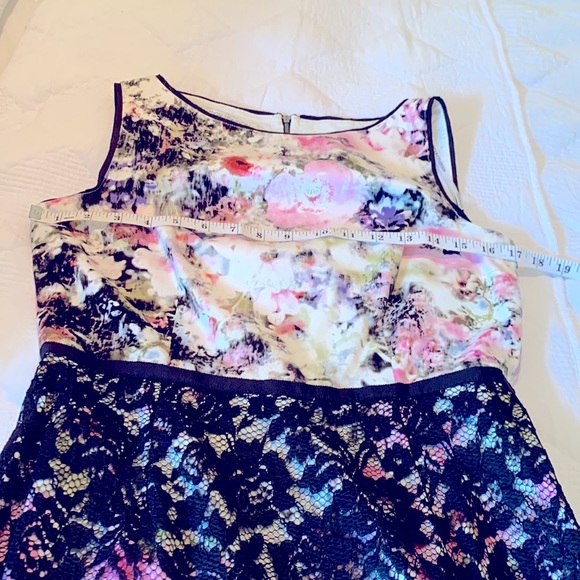 MAGGY LONDON Cocktail Dress Lace Detail Floral Print and Black Event Party Midi - Picture 8 of 9